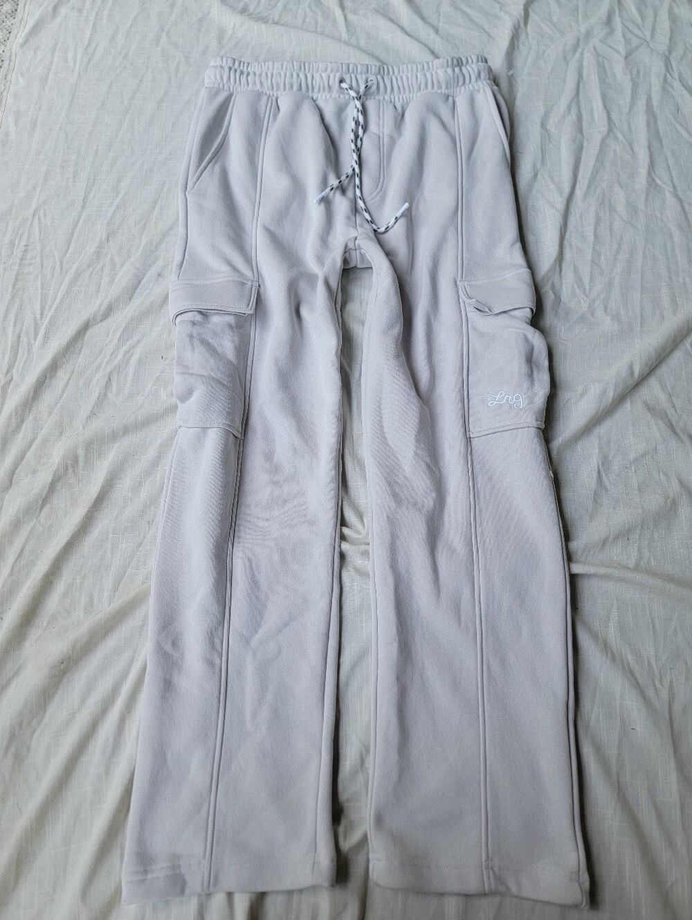 LRG Lifted Research Group Men's Gray Cargo Sweatpants Seamed Detail NWT sz L